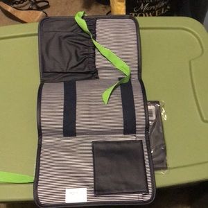 Fold n go organizer from thirty one